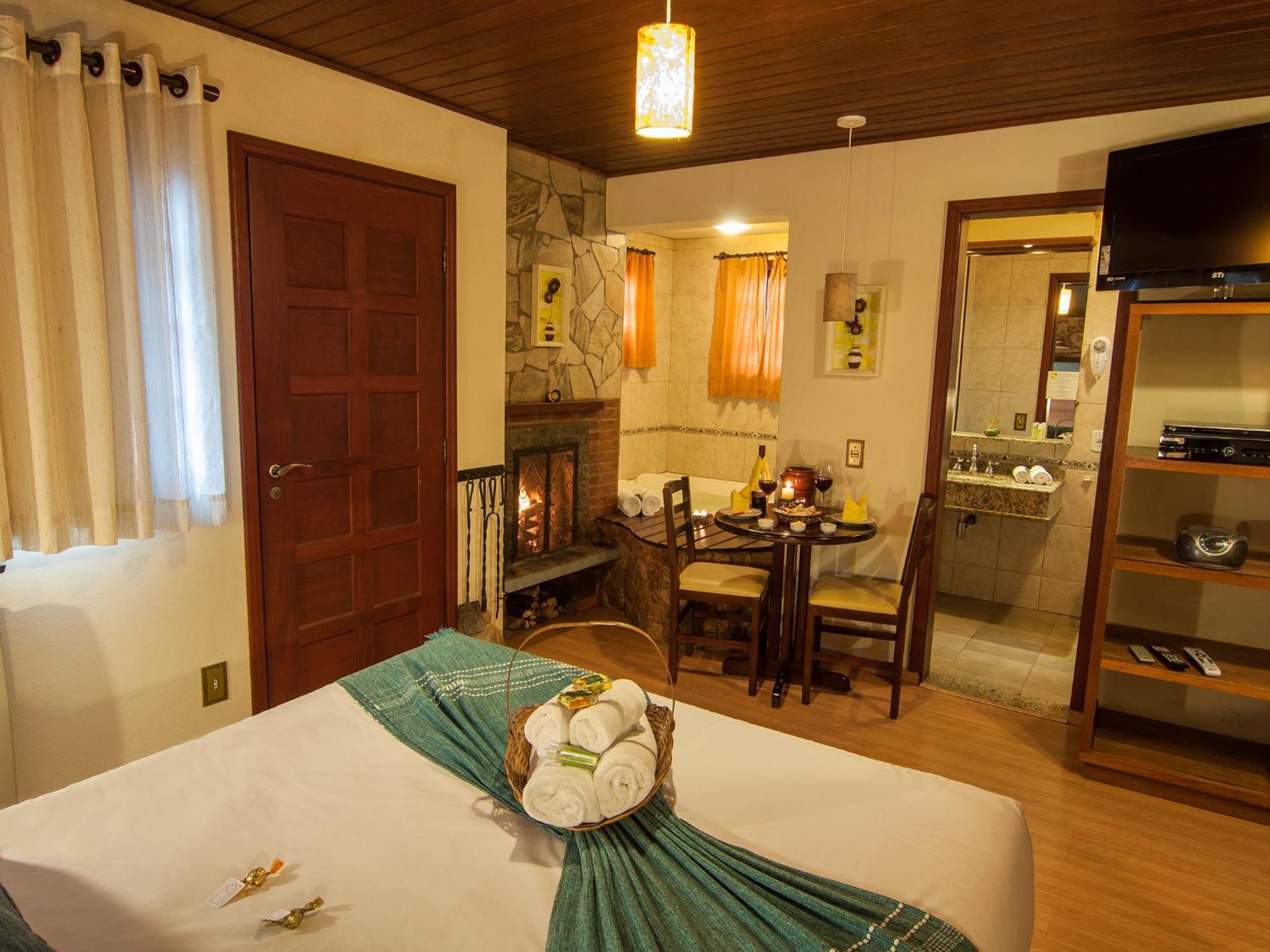 Luxury Apartment com Spa Bath and Deck,114233591:JPEG